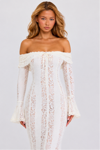 Vestido Largo de Encaje Etéreo