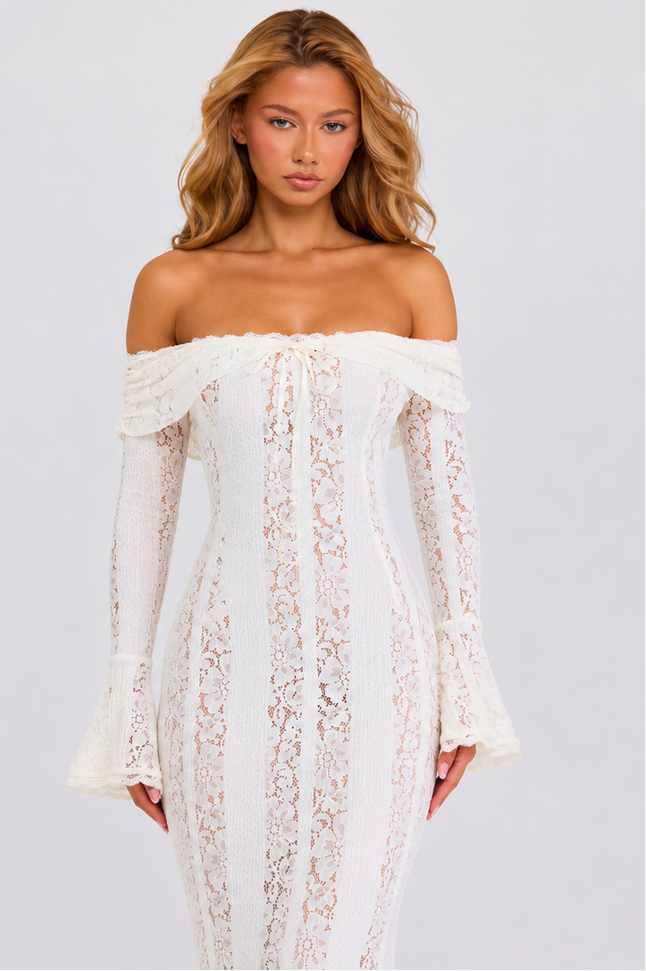 Vestido Largo de Encaje Etéreo