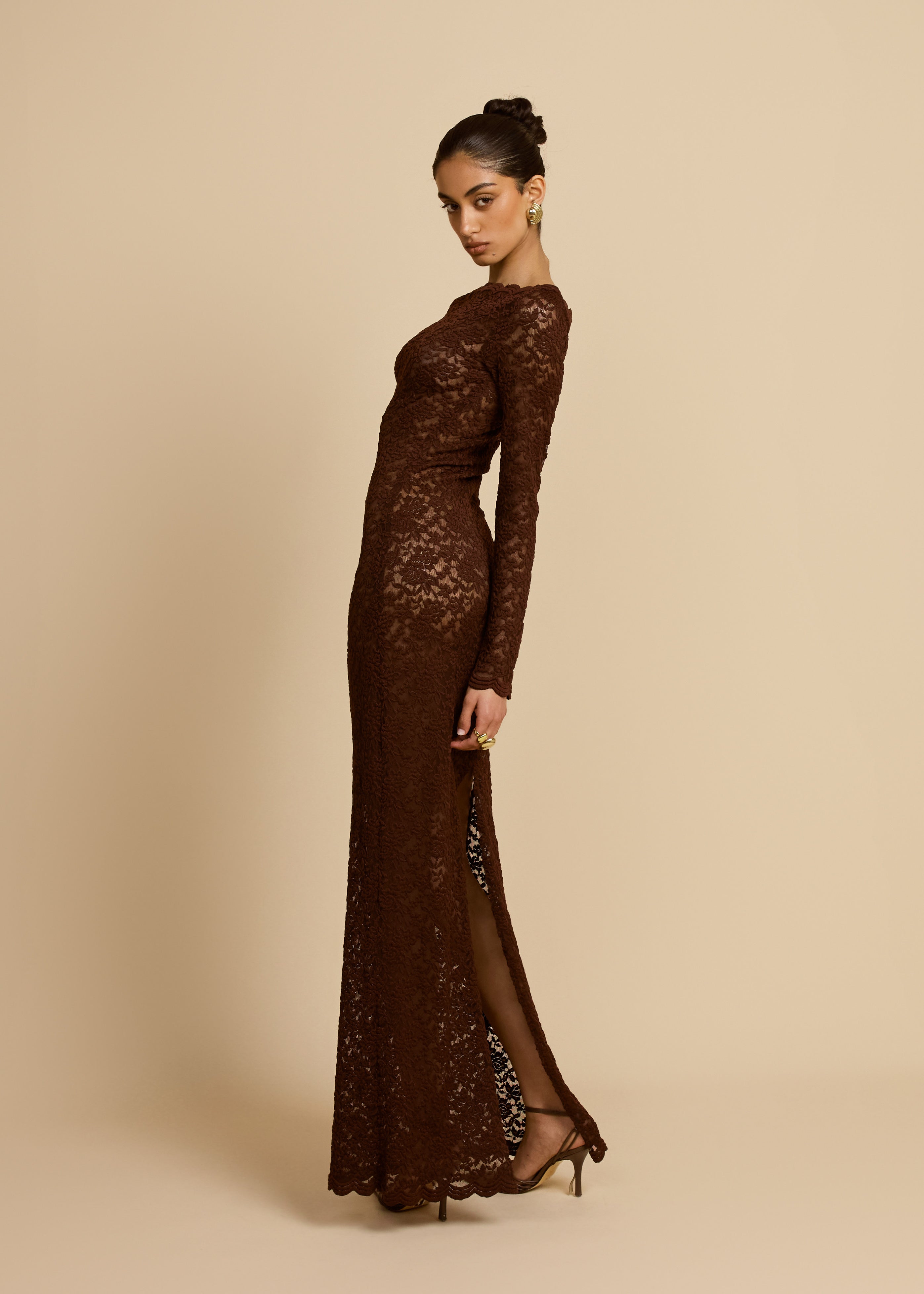 VESTIDO DE CHOCOLATE MONET