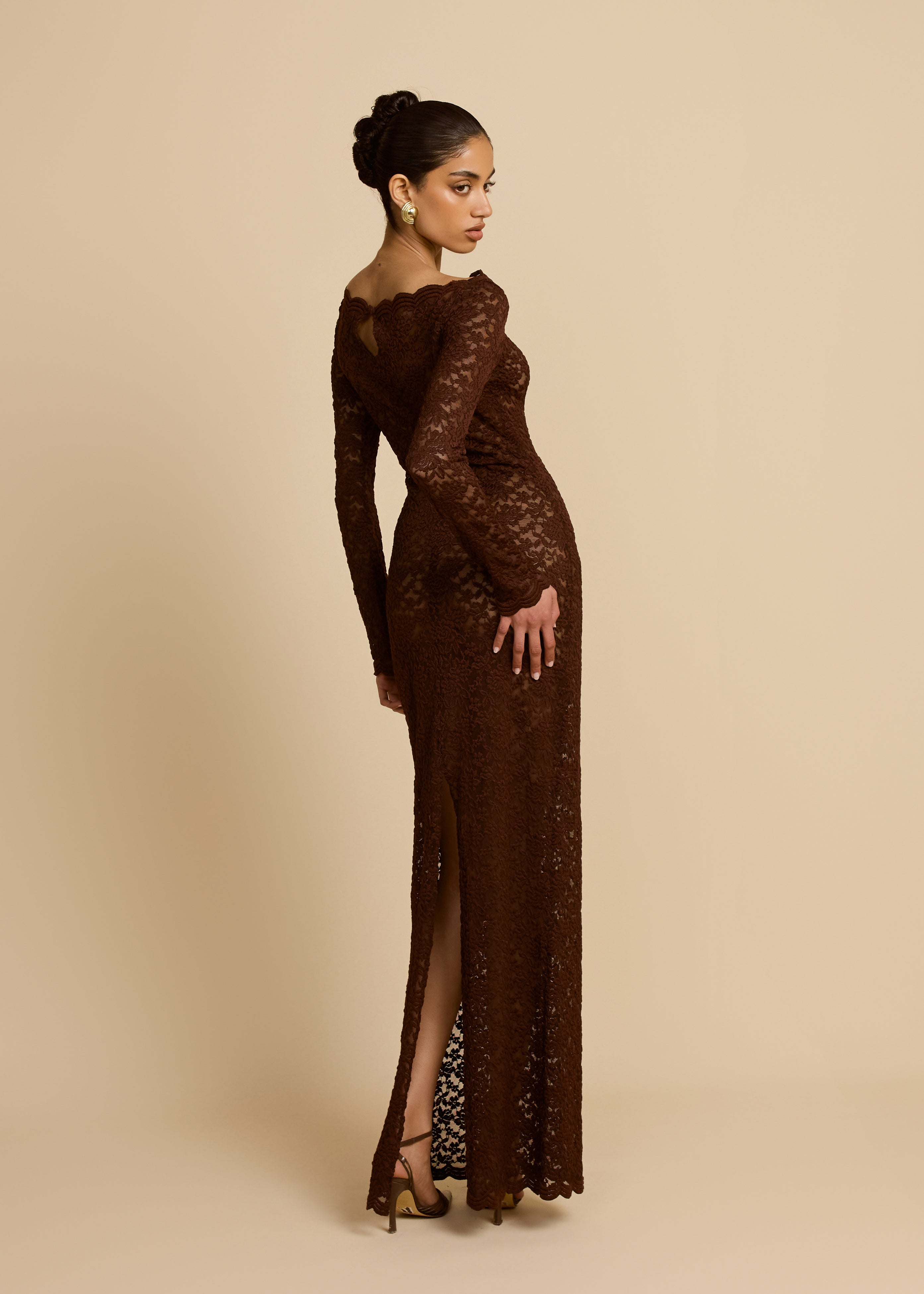 VESTIDO DE CHOCOLATE MONET