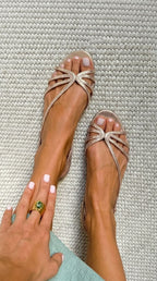 Ginevra | Elegantes Sandalias Doradas