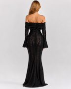 Vestido Largo de Encaje Etéreo