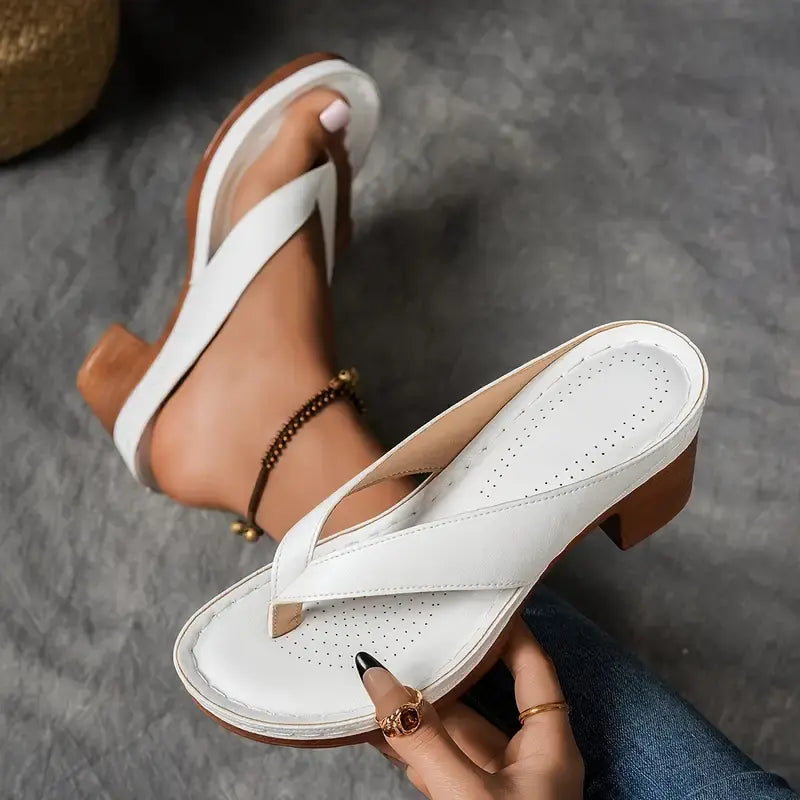 Clara - Sandalias: elegancia y comodidad