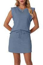 Conjunto de top moderno y falda ajustable