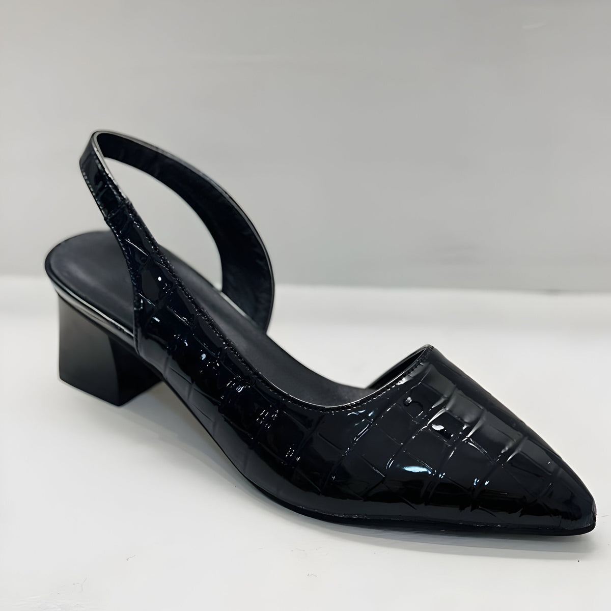 Fern | Tacones de Ajuste Ancho
