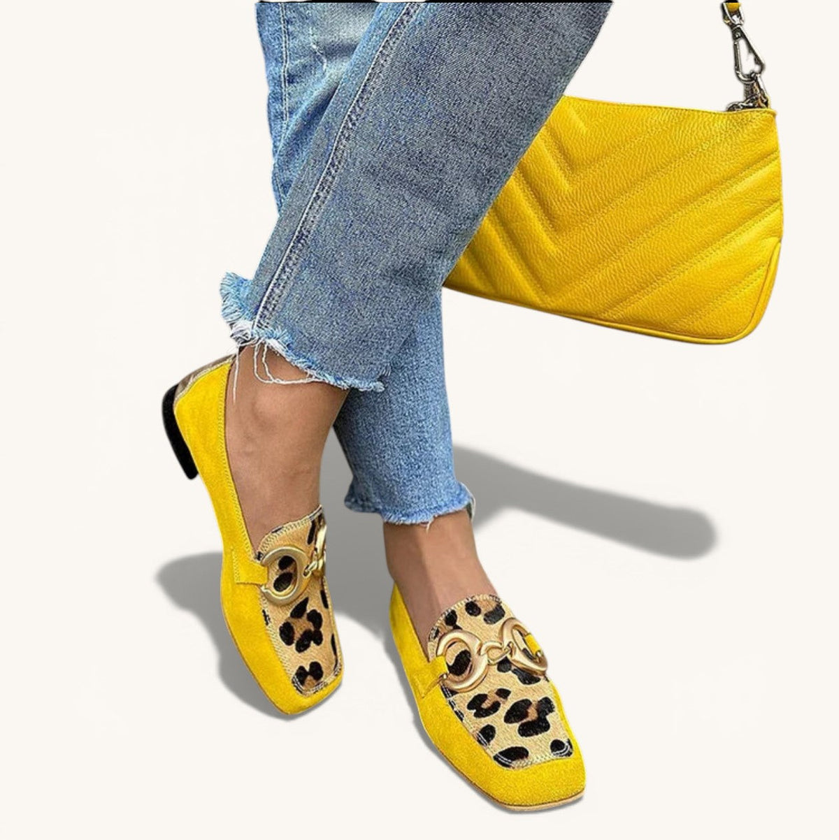Poppy | Mocasines de Estampado Animal en Amarillo