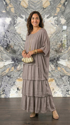 VESTIDO LARGO ELEGANTE Y FLUIDO CON CAÍDA LIGERA