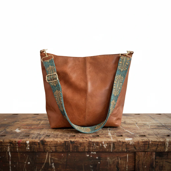 Bolso hobo de inspiración retro