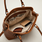Bolso de hombro versátil y ajustable