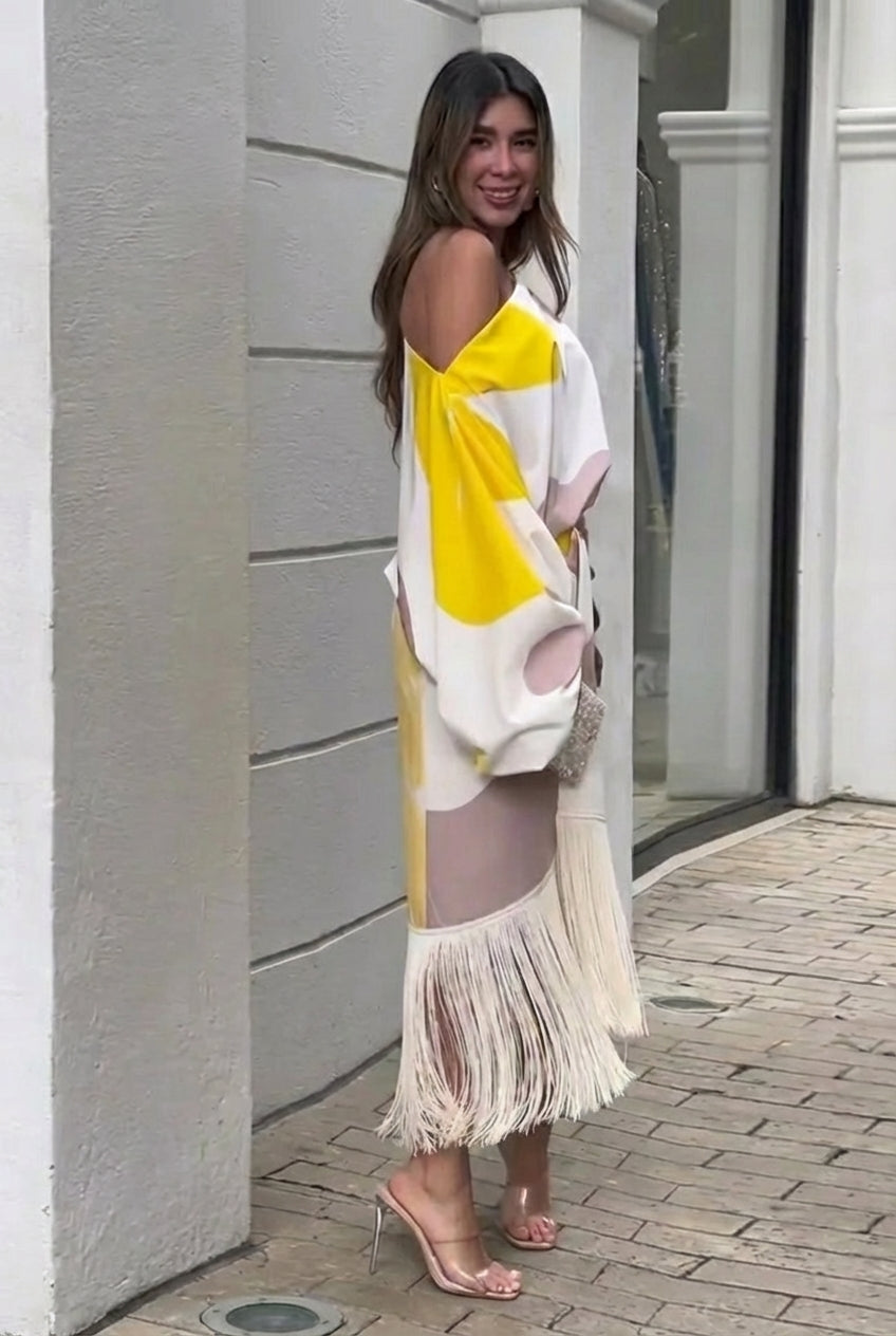 CONJUNTO DE DOS PIEZAS CON FLECOS Y ESTILO ELEGANTE